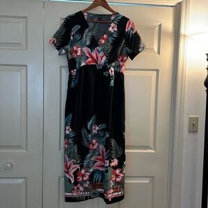 Emery Rose midi dress NWOT